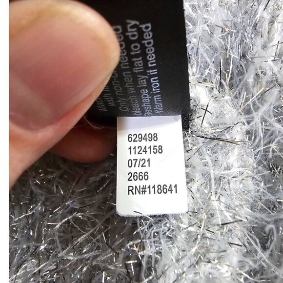 Lane Bryant Silver Open-Front Metallic Eyelash Cardigan Sz 22/24 - Picture 11 of 11